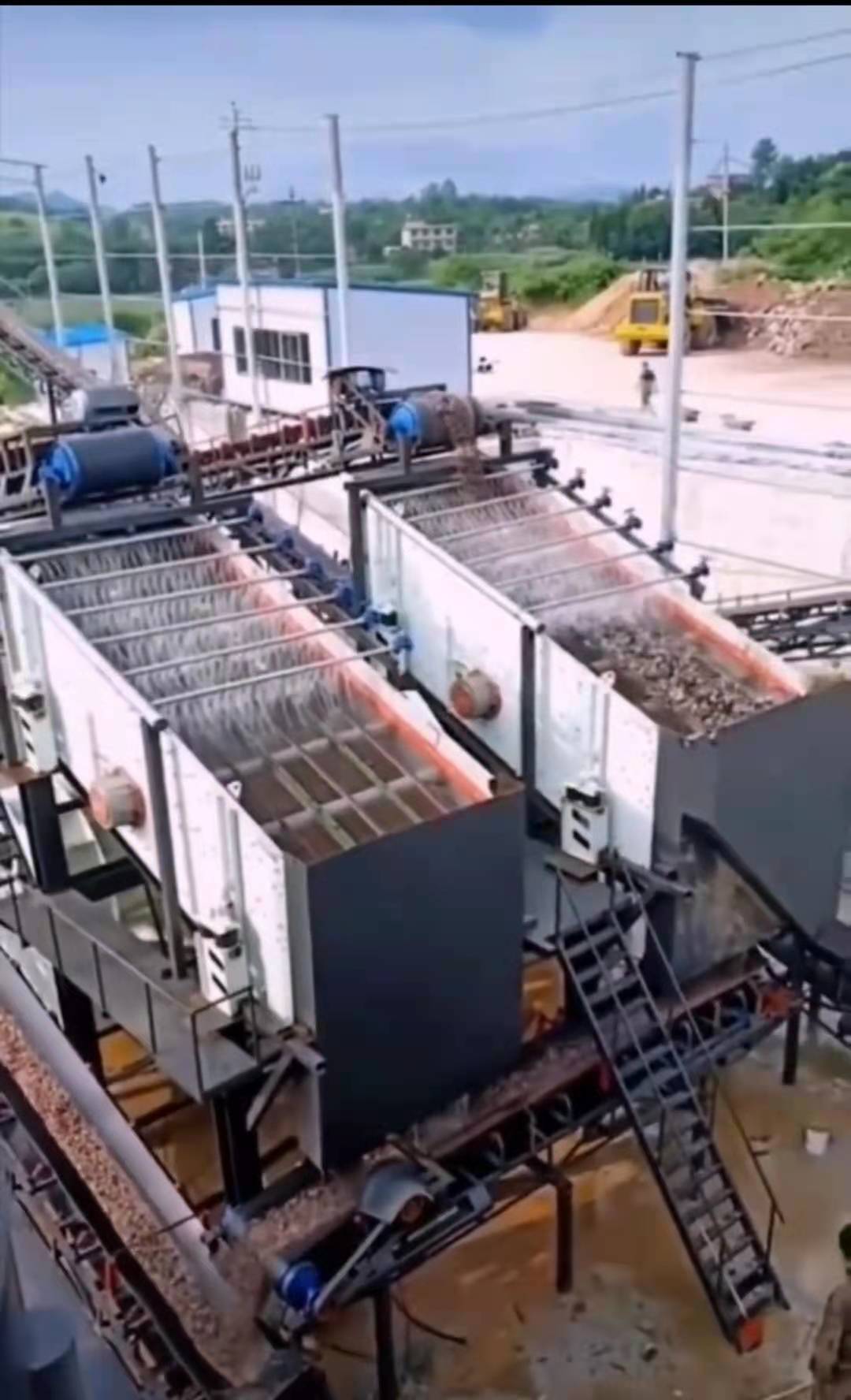 豫特机械案例湖南砂石生产线3075高效振动筛，单台处理量800吨
